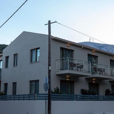 Nicole Studios Agia Efimia Exterior photo