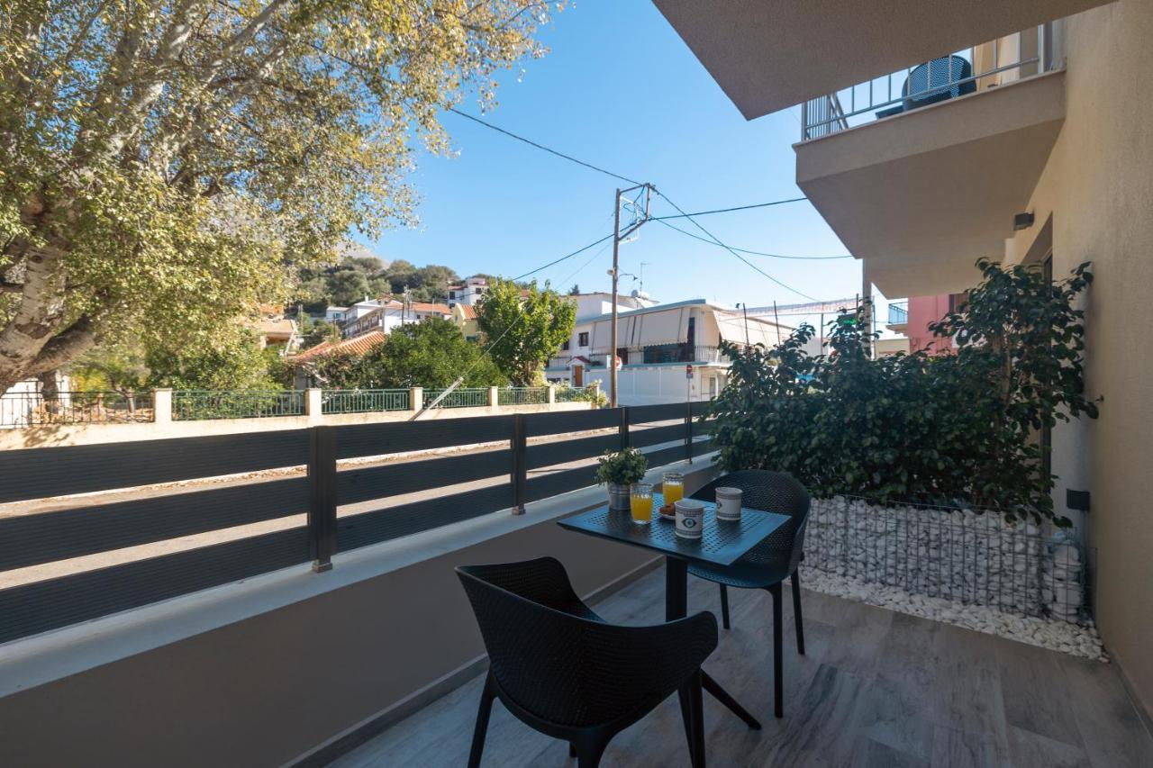 Nicole Studios Agia Efimia Exterior photo