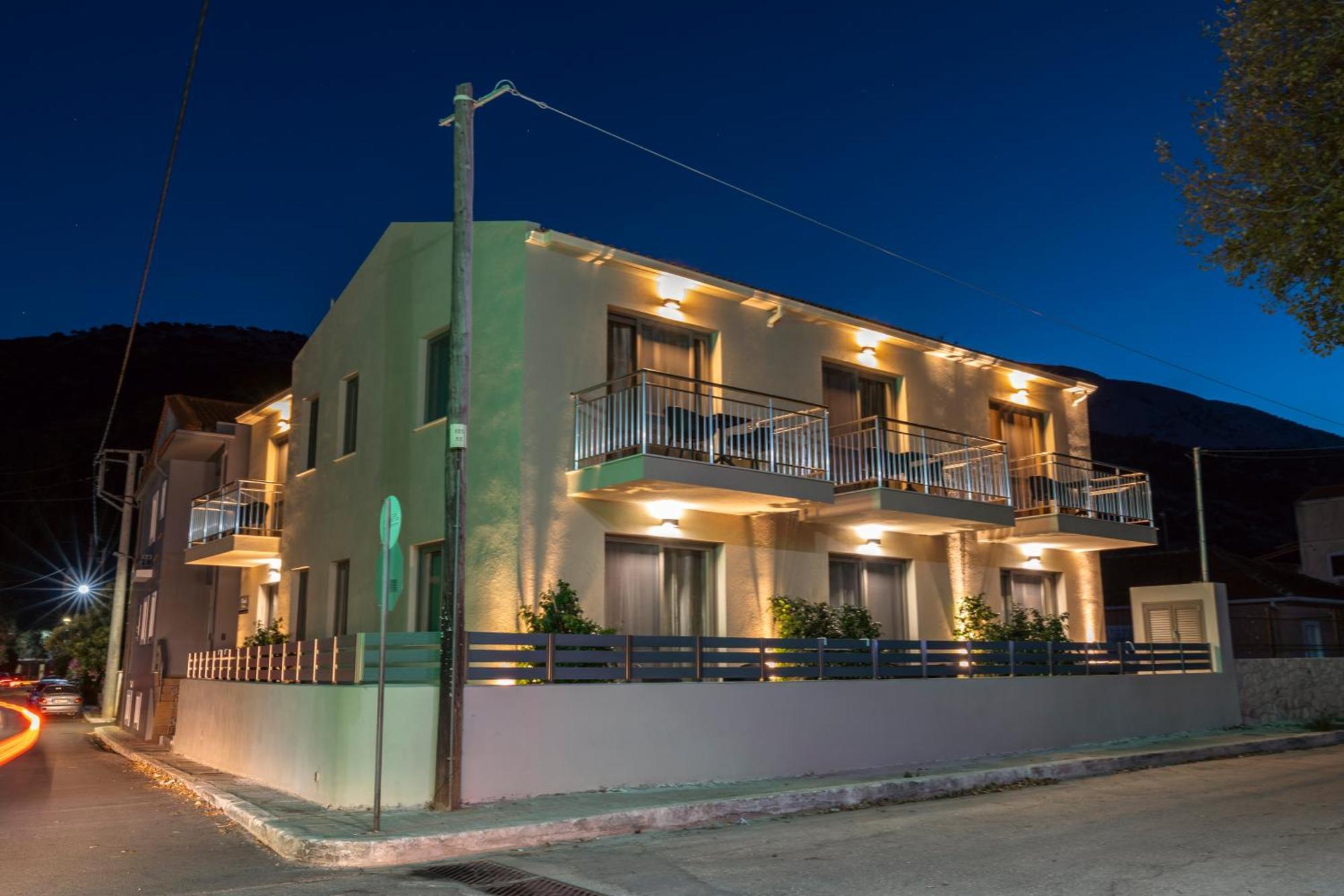 Nicole Studios Agia Efimia Exterior photo