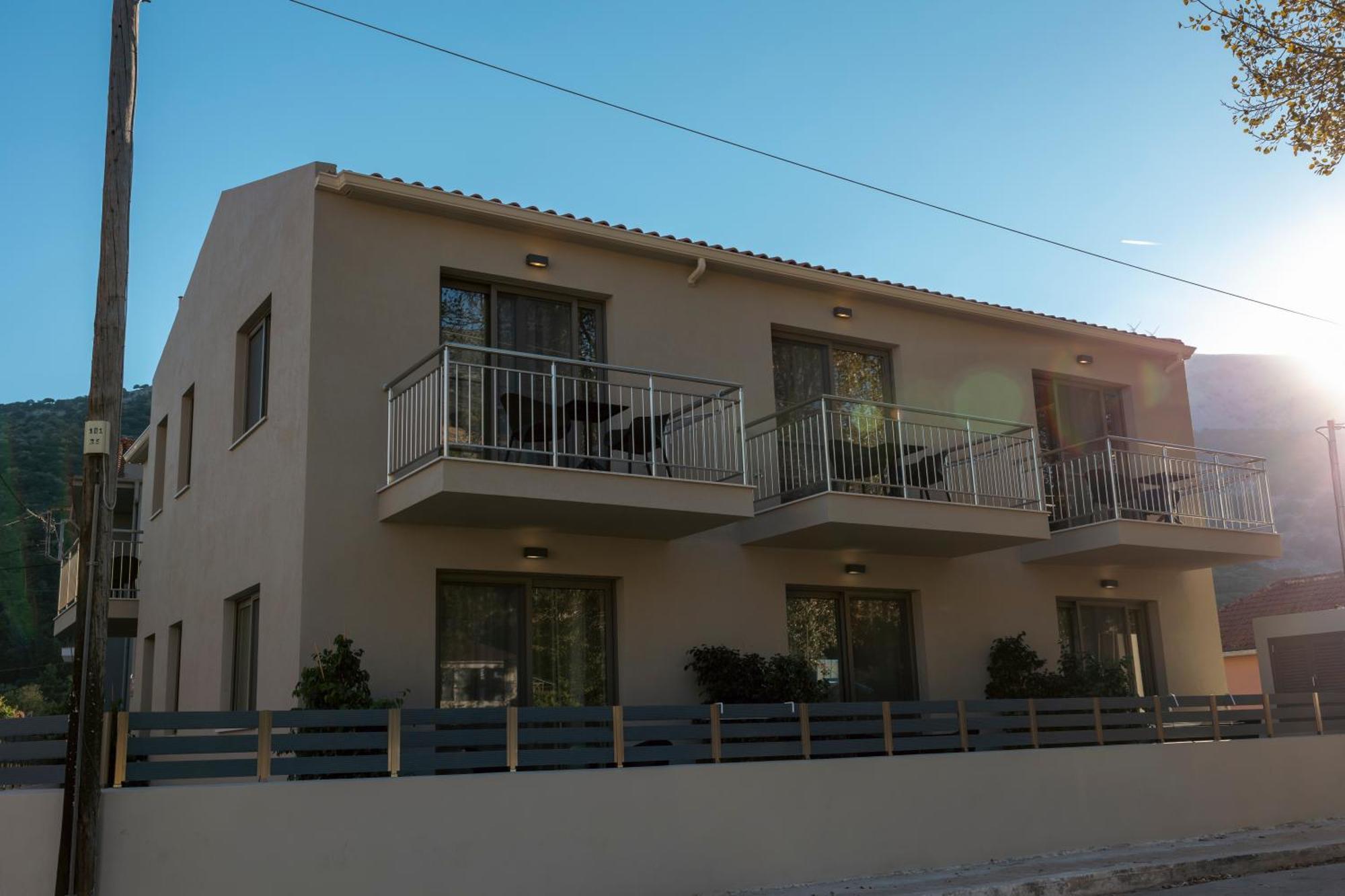 Nicole Studios Agia Efimia Exterior photo